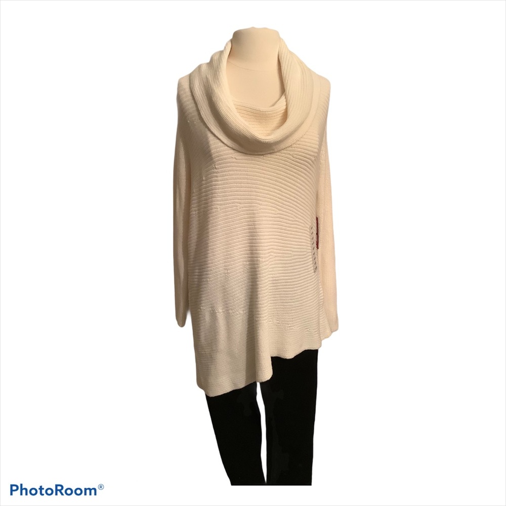Vince Camuto Long Cowl Neck Asymmetrical S…